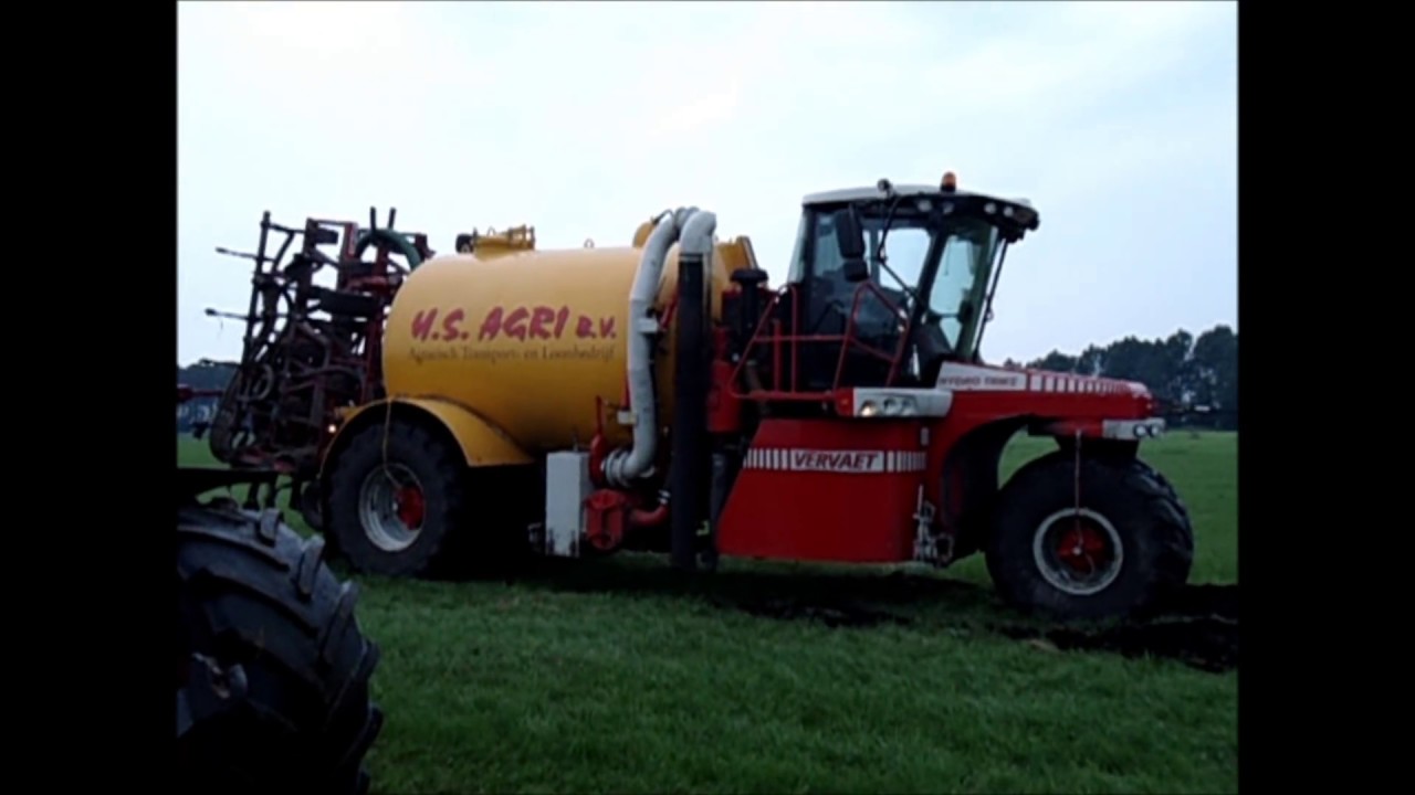H.S. AGRI: Vervaet vastgereden in veengrond