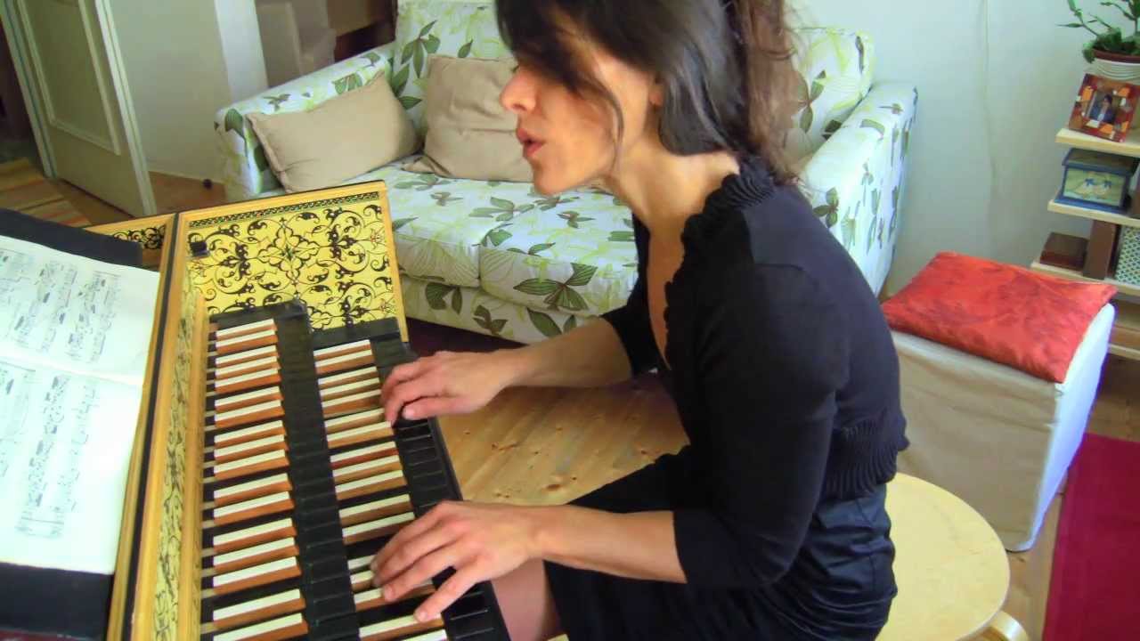 Chiara Massini - J. S. Bach, Französische Suite in c moll, BWV 813