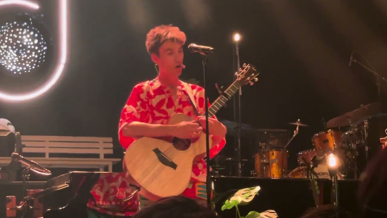 The Sun is in Your Eyes - Jacob Collier (August 17, 2023 @ Toyosu Pit, Tokyo, Japan)