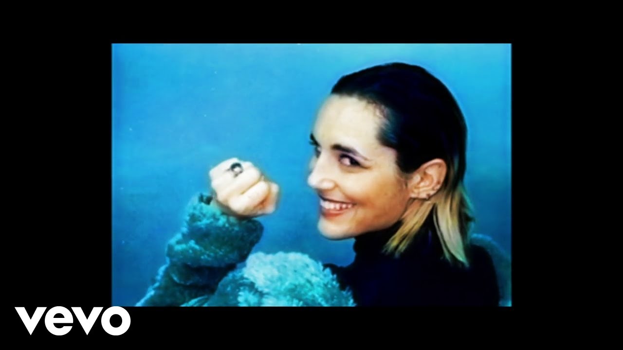 Jehnny Beth - No Good for People (Official)