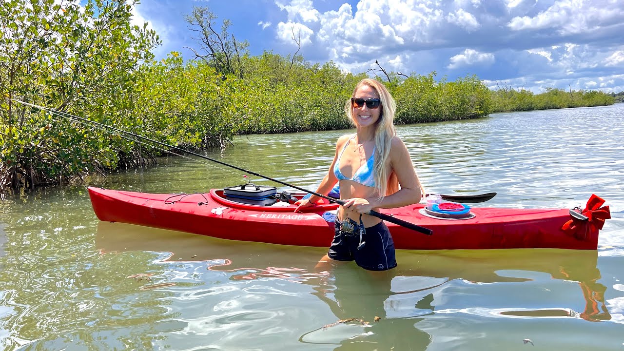 Fishing for SNAPPER, Then Something BIG Swims by my Kayak...