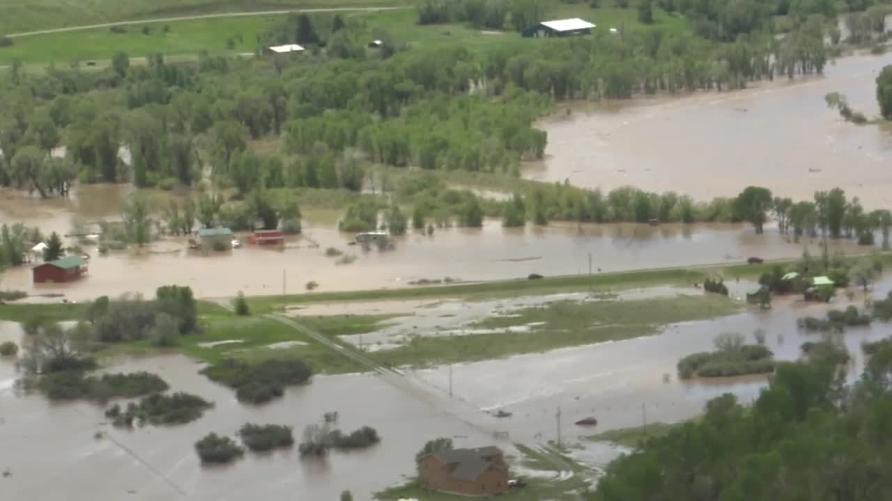 Paradise Valley residents say flooding unlike anything they've seen before