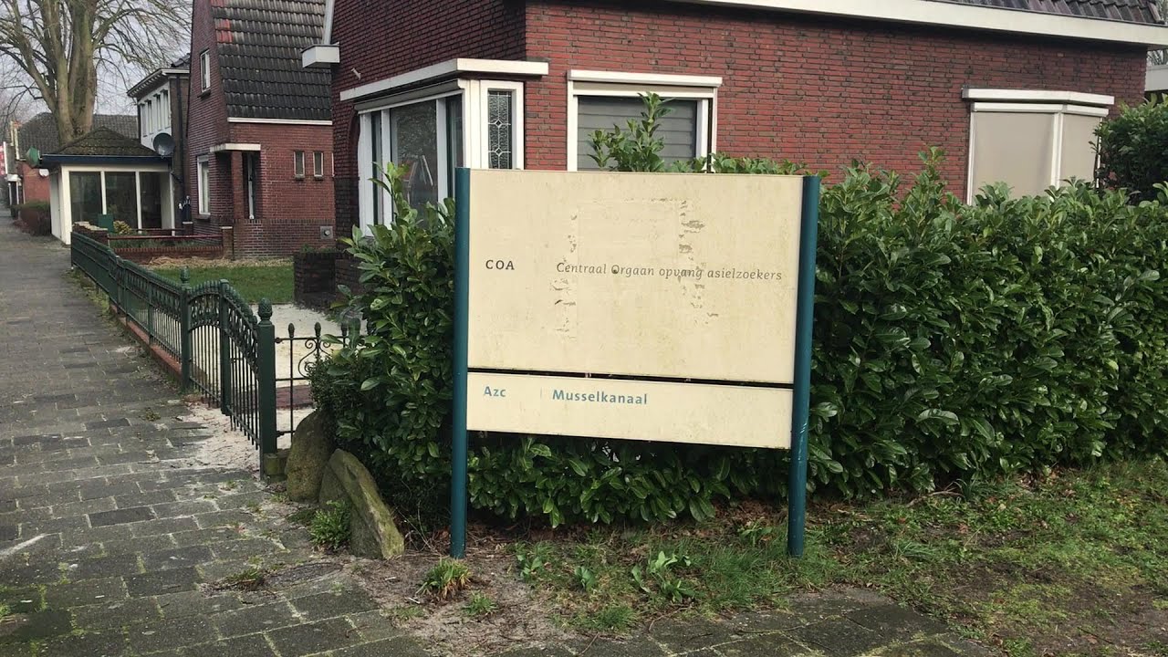 Azc Musselkanaal weer open.
