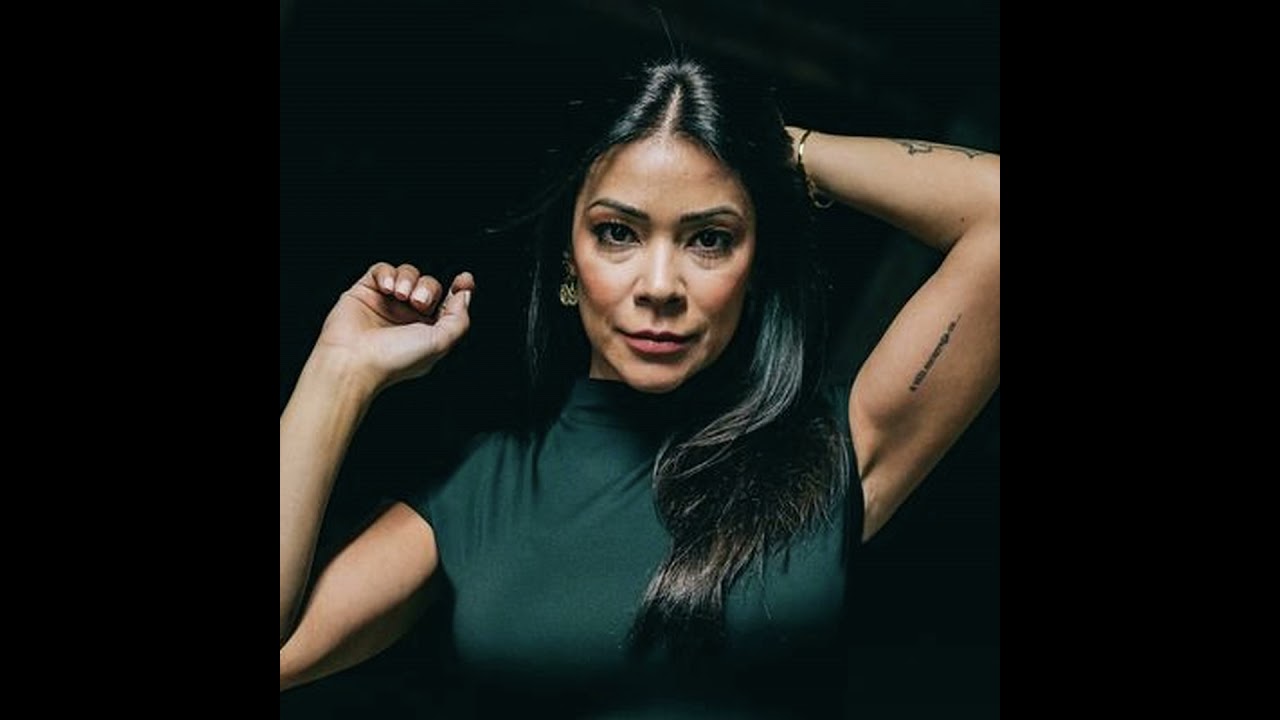 Raquel Tavares: “Saí do Café Luso, tinha aí 18 anos, vinha de xaile com brincos e ouço dois rapaz...