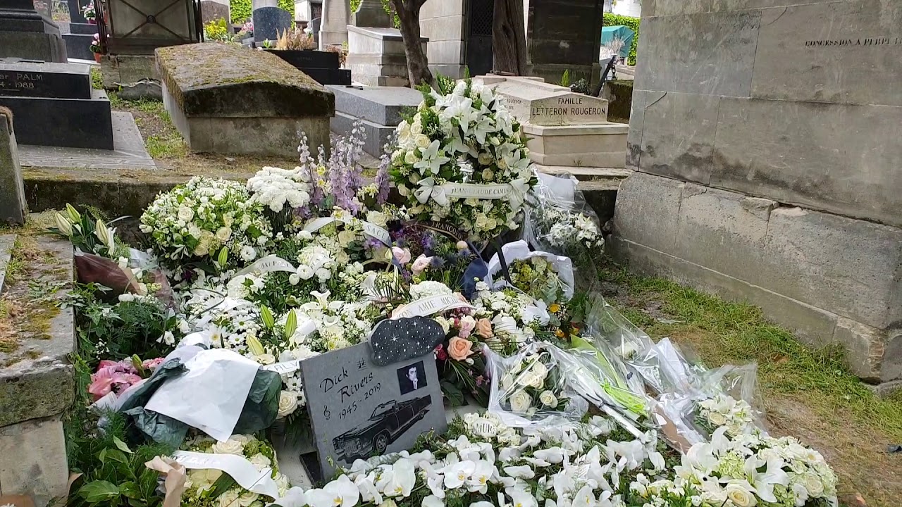 TOMBE DE MR DICK RIVERS AU CIMETI&Egrave;RE  DE MONTMARTRE.  1945-2019.