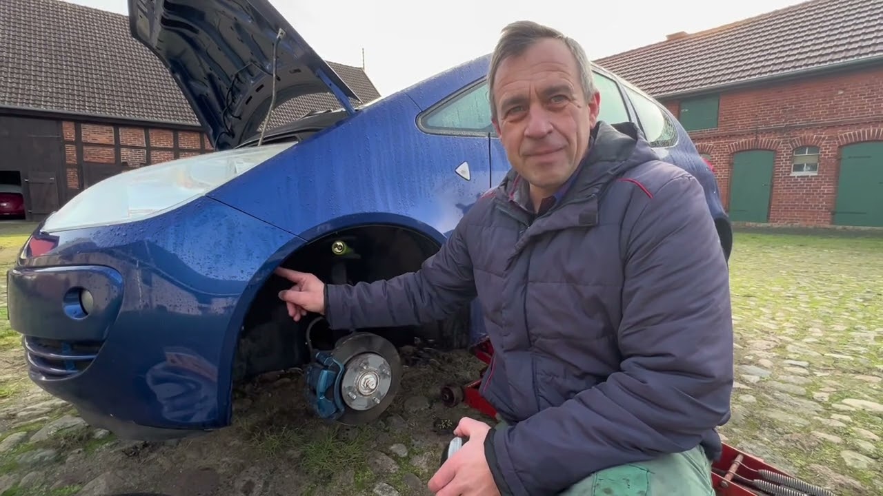 Замена лампочки на автомобиле Mitsubishi colt ￼