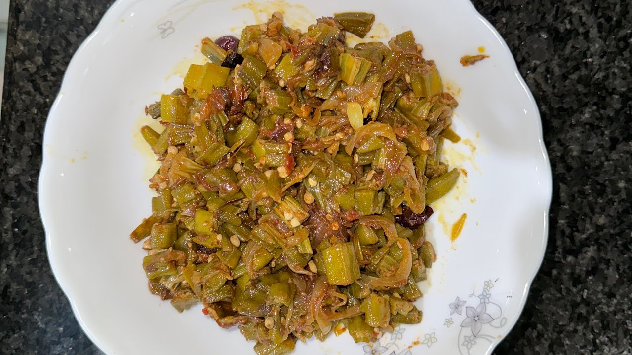 Bhindi Ki Sabzi | Bhindi Ki Bhujiya | Quick n Easy Recipe 