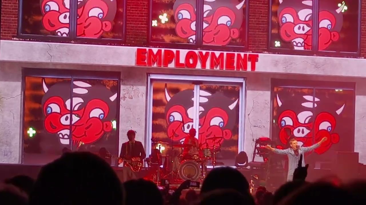 Kaiser Chiefs 'Every Day I Love You Less And Less' London Hammersmith Eventim Apollo, 20.02.2026.