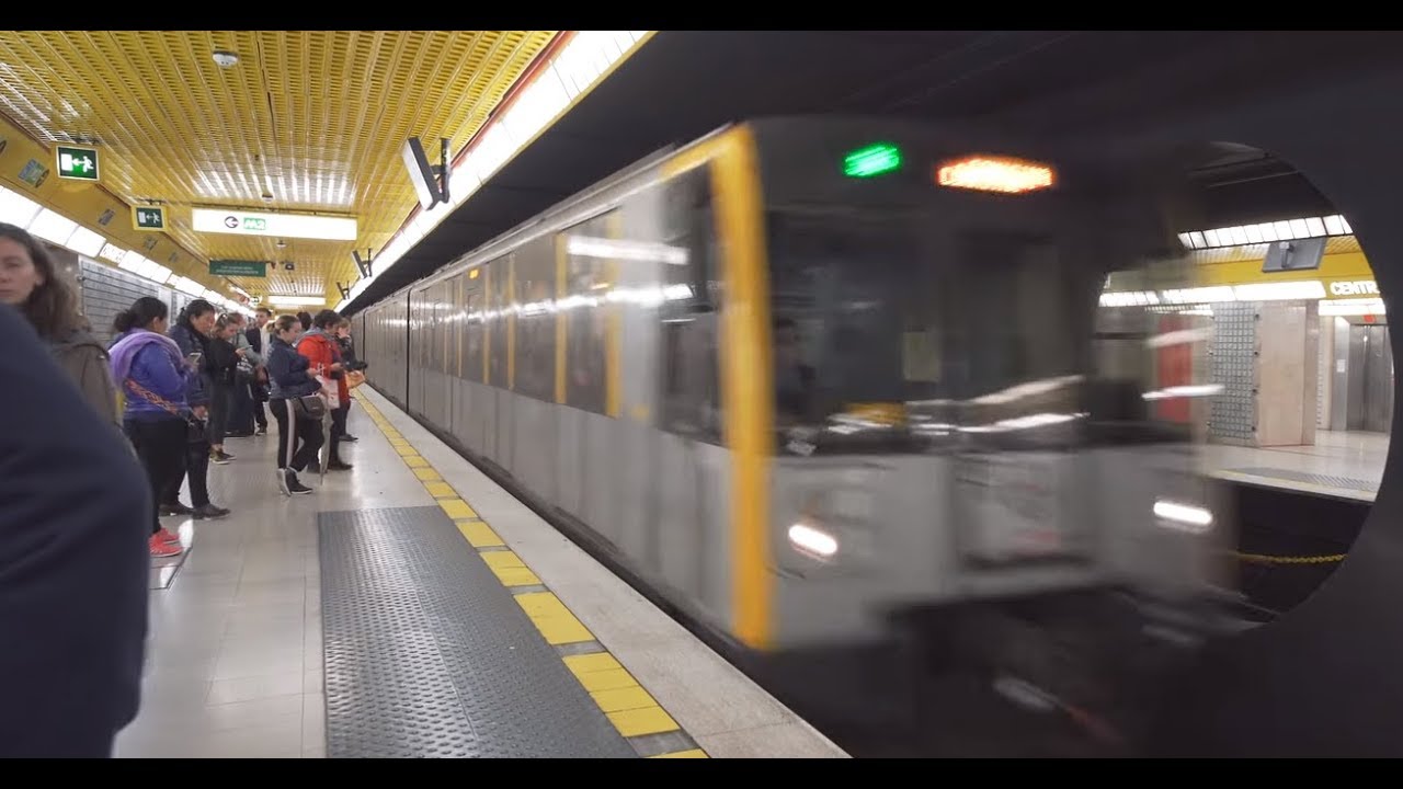 Italy, Milano, metro train ride from Centrale FS to Maciachini