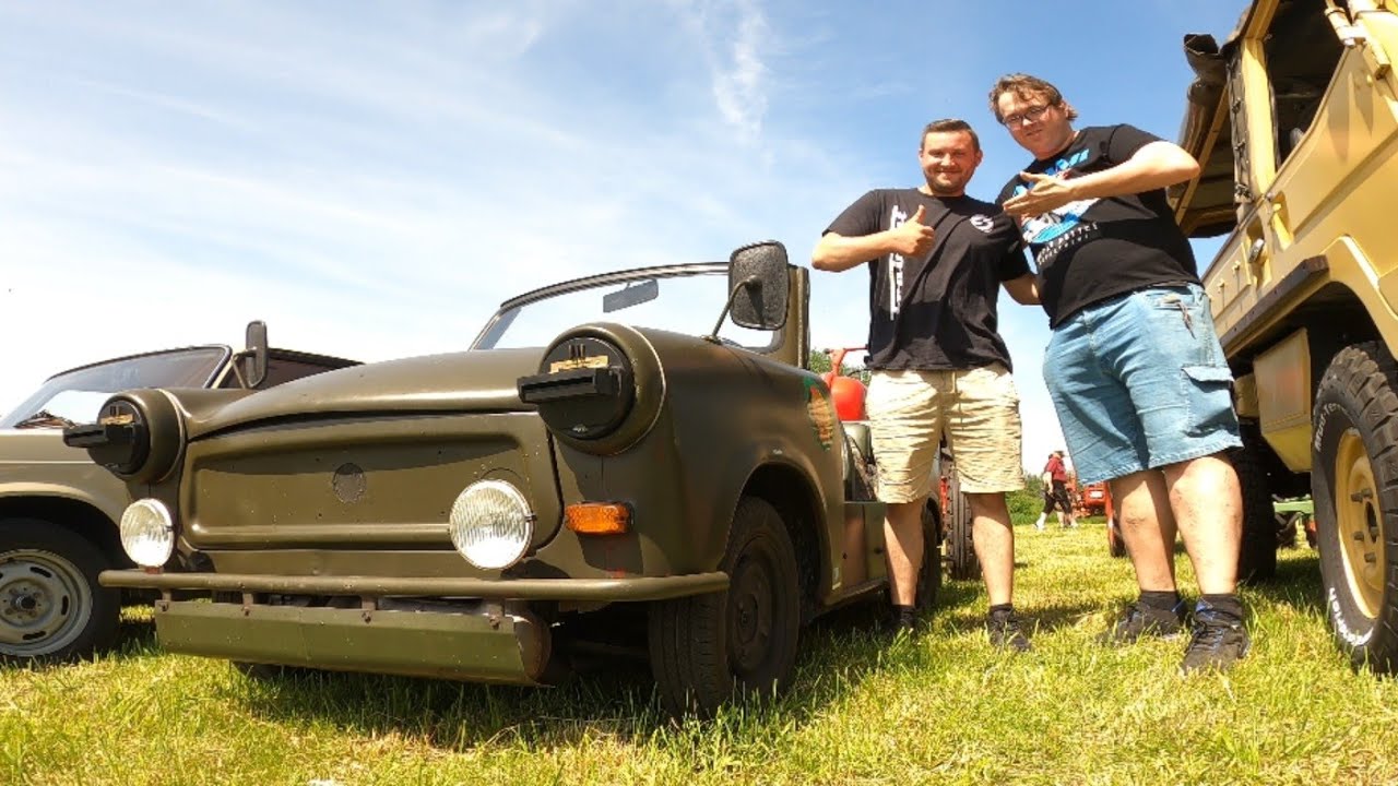 Justus trifft sein Fan Nico mit sein Kübelwagen Trabant P 601A beim Oldtimertreffen Bad Staffelstein