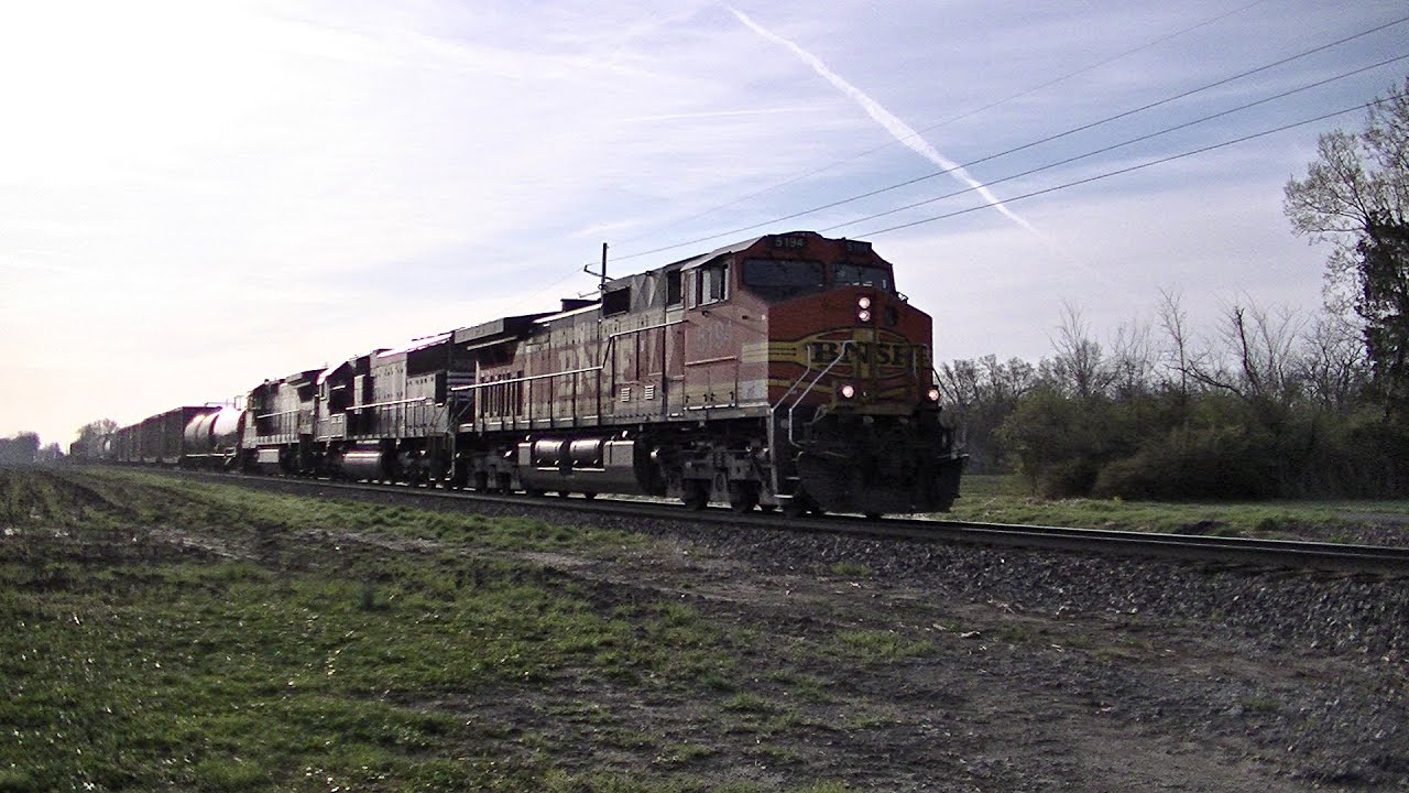 HD: 4/16/14 BNSF 5194 leads NS 168 in Shiloh, IL