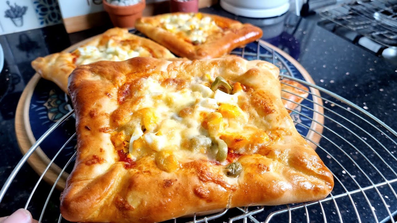 مطبخ ام وليد / مربعات باطراف محشية جبن و عجينة سهلة و خفيفة بحشو ولا اسهل 👌.