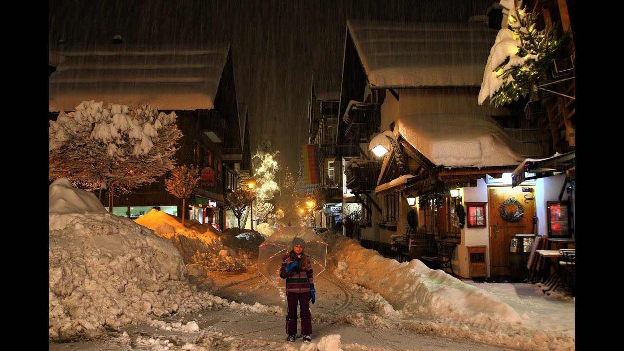 starker Schneefall in  Oberstdorf - Winterwonderland