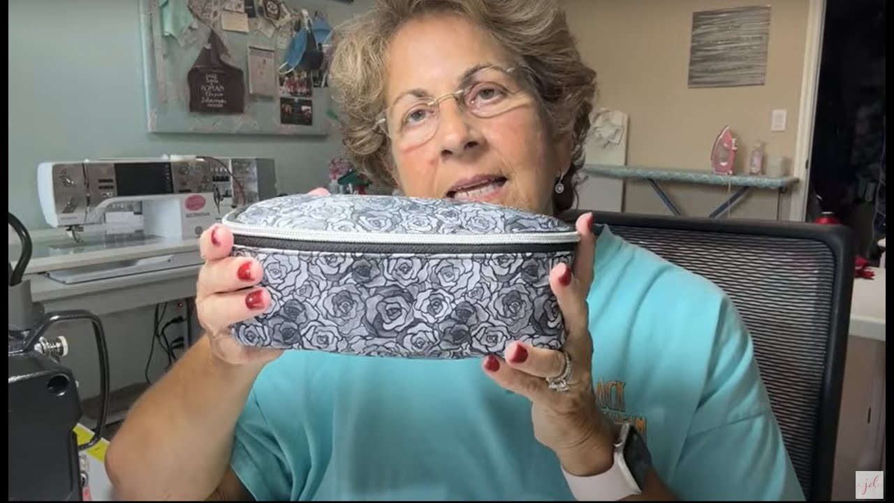 Multipurpose Zipper Case by Rosie & David Patterns
