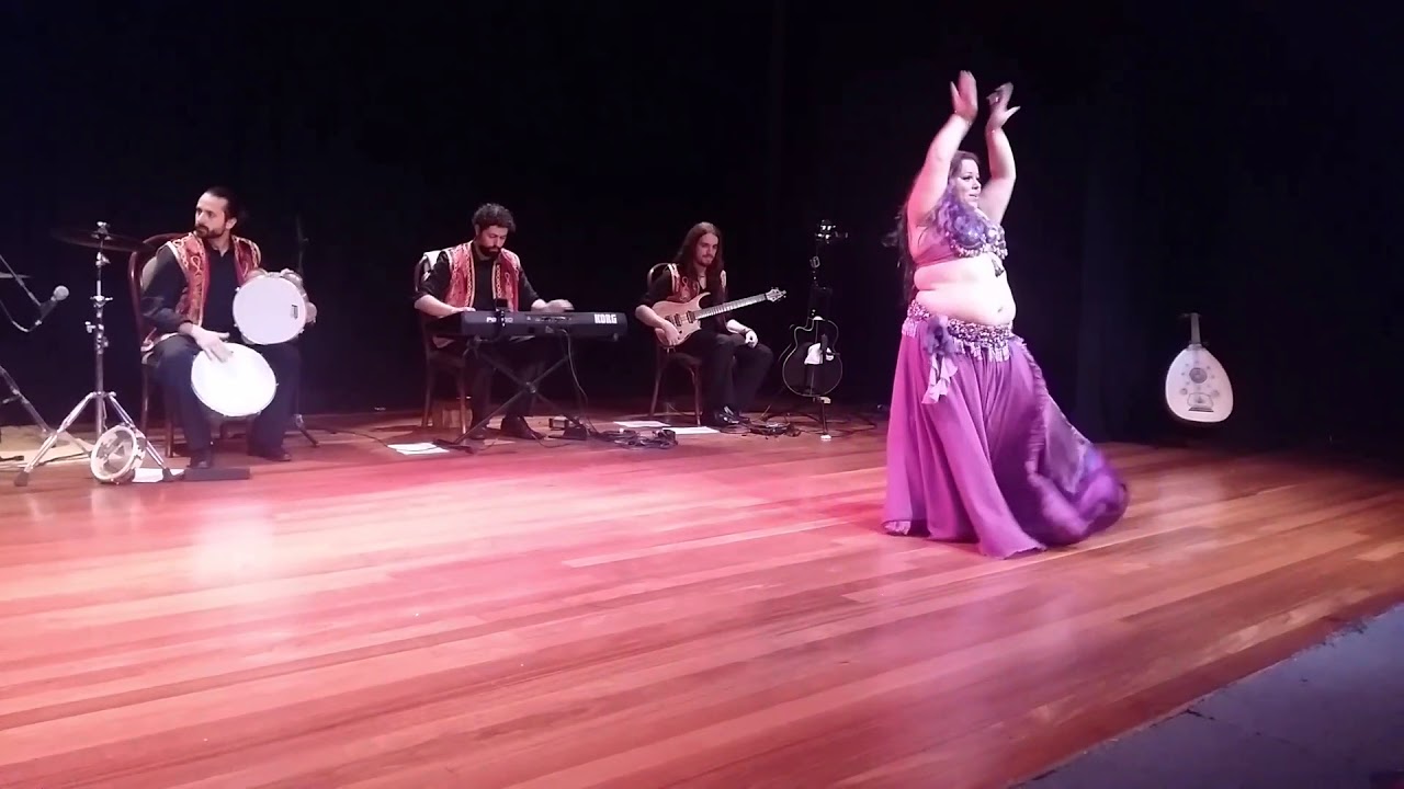 Elisandra Souza e Oriental Beat - Show Alma Del Oriente