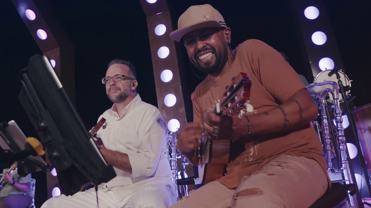 Pixote - Sou do Sereno / Menina de Aruanda / Caxambu (Ao Vivo) - DVD F&atilde; de Carteirinha Sunset
