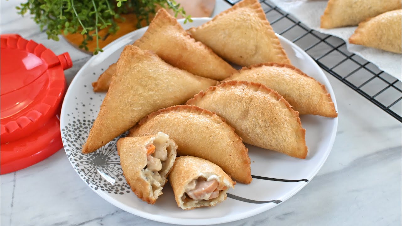 Karipap menggunakan Roti dan Inti Carbonara Sedap Tak Terkata