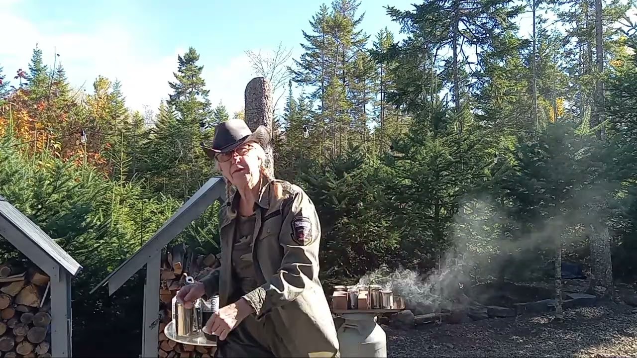 Grizzly's camping hack 