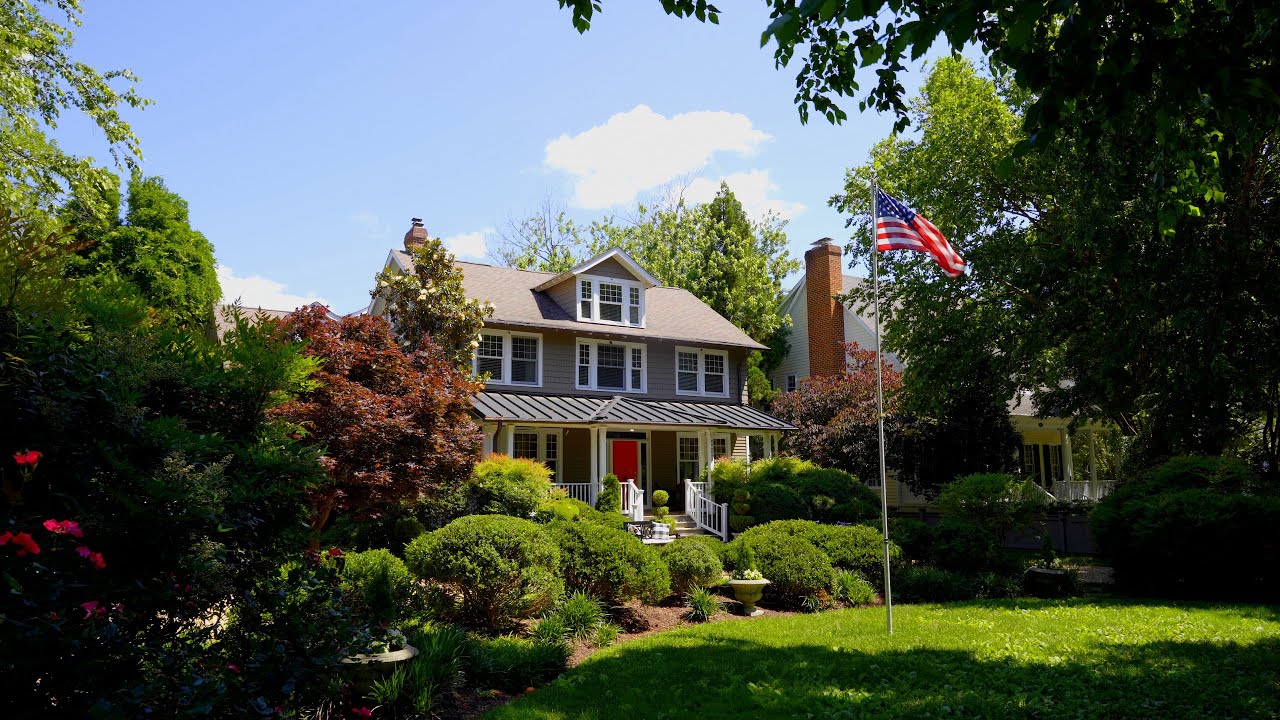 Exceptional In-Town Country Estate in Alexandria, VA