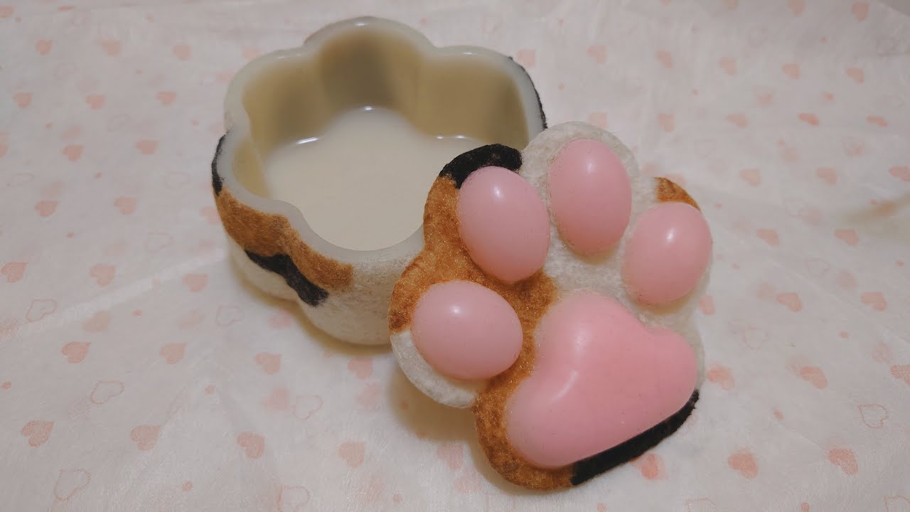Fluffy Cat Paw Trinket Box With Squishy Toe Beans
