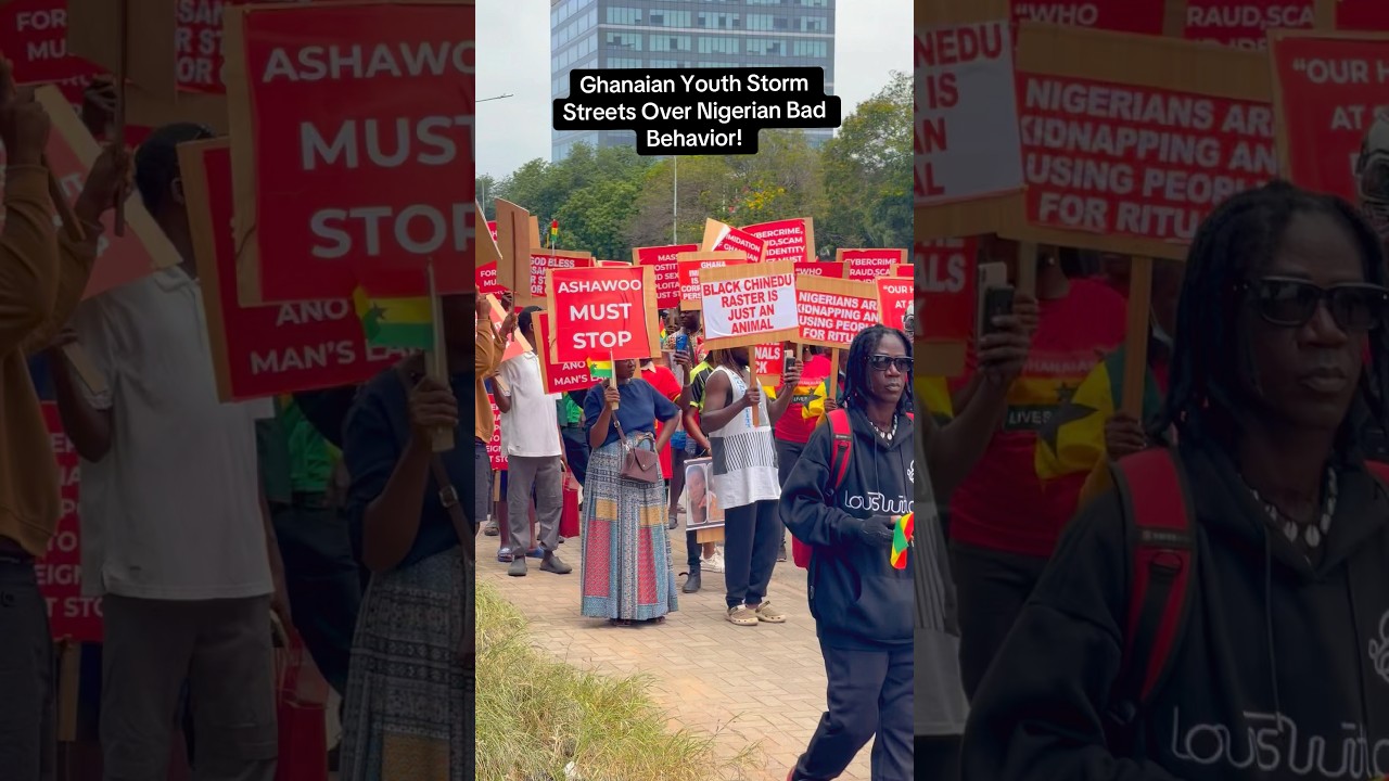Ghanaian Youth Storm Streets Over Nigerian Bad Behavior!