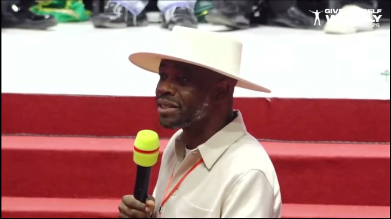Merci à mon Père Spirituel le Bishop Dag Heward Mills