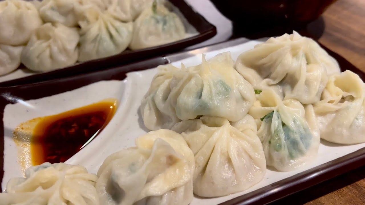 皮薄多汁 咬一口就爆湯!正好鮮肉小籠包 Soup dumpling