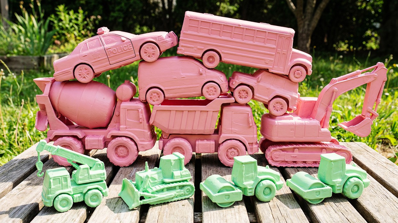Toy Wash! Learn Colors with School Bus, Police Car & Construction Trucks  Magic Color Reveal