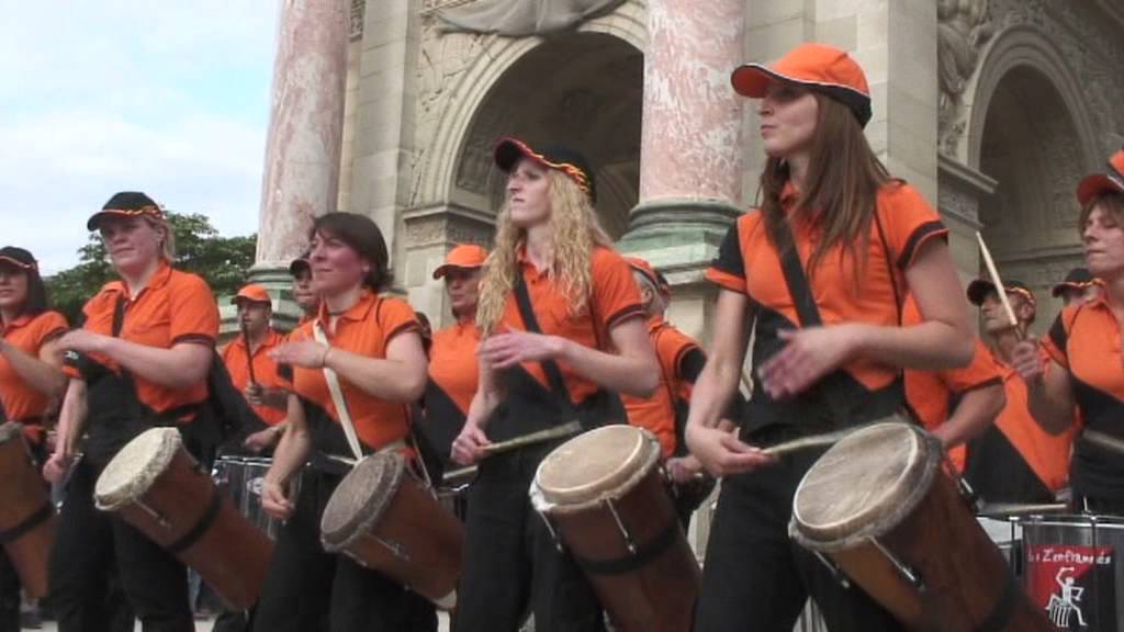 Batucada les Z'enflammés - Fête de la musique 2010- Paris