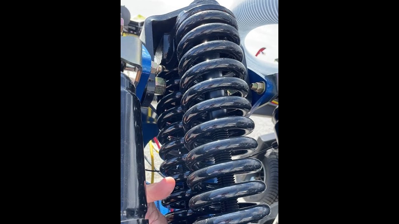 Row Units Spring Shank Overview from AGuru&reg; Machinery yield-till&reg;