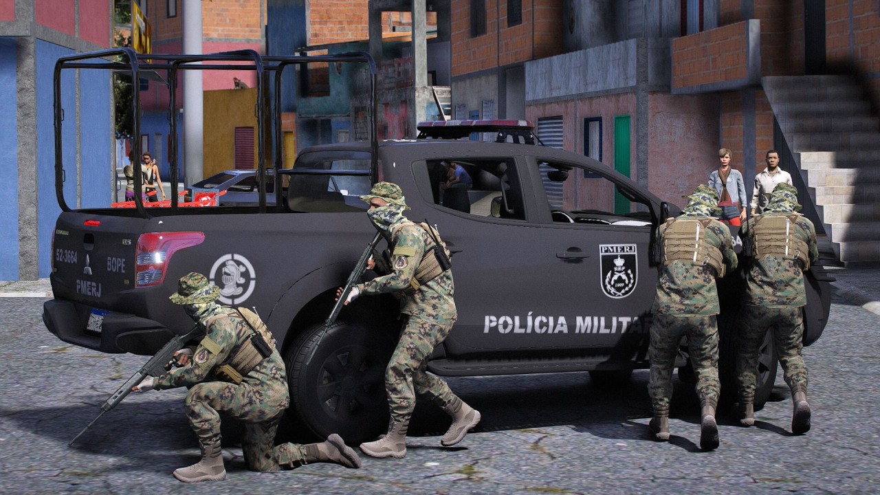 BOPE CHEGA DE SURPRESA NA FAVELA E CH3FÃO TENTA ESCAPAR DE HELICÓPTERO | PMERJ - POLICIA NO GTA 5