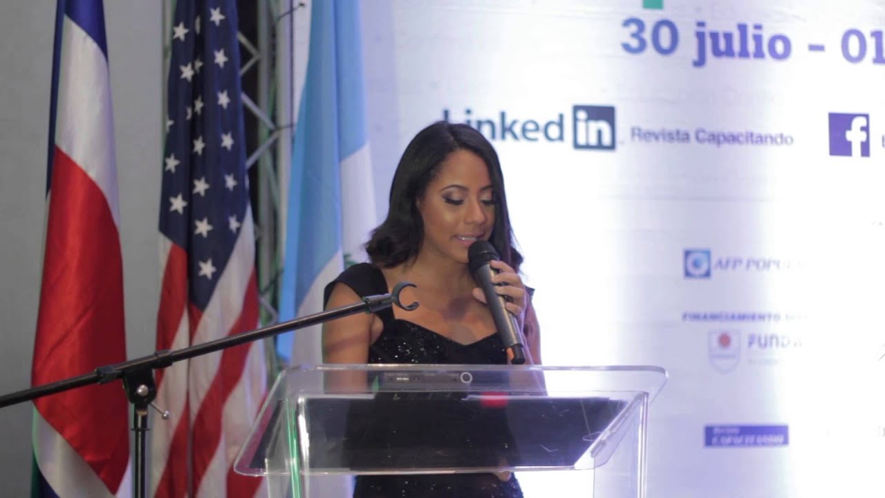 Paola Feliz Locutora / Maestra de Ceremonias