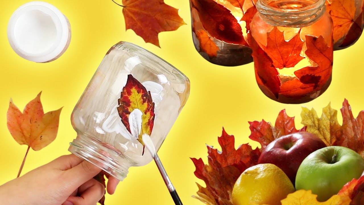 Artisanat à base de feuilles mortes, de colle, d'un bol et de lumière automnale
