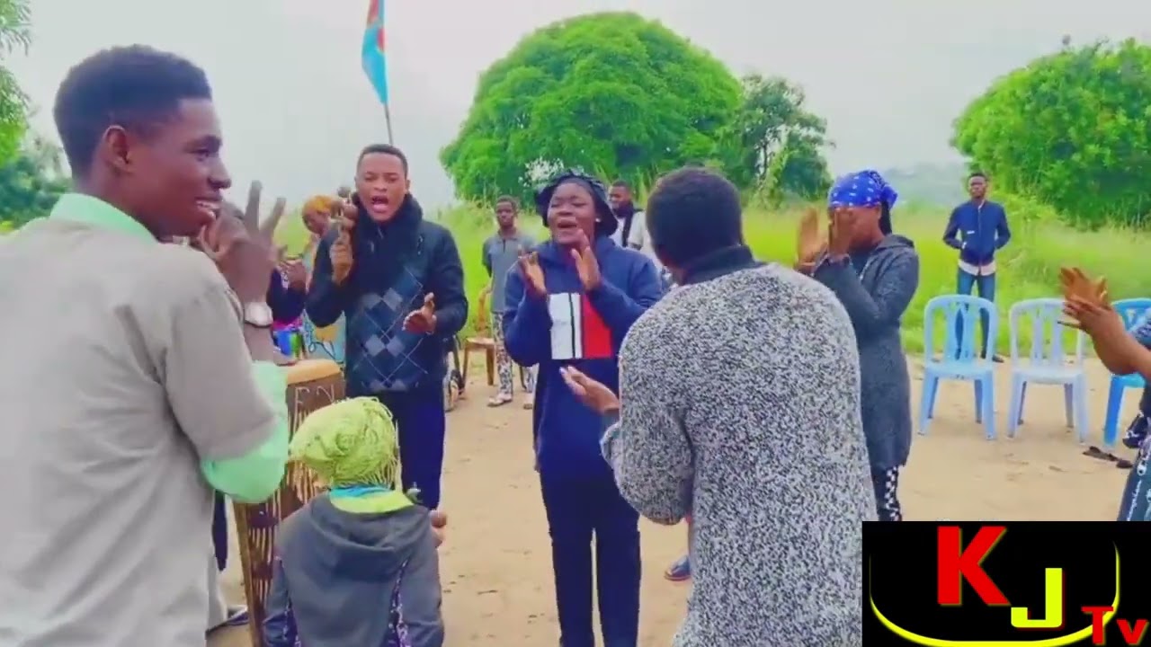 KETSHIA PAYELE APRÈS MAJAABU À LA MONTAGNE MANGENGENGE