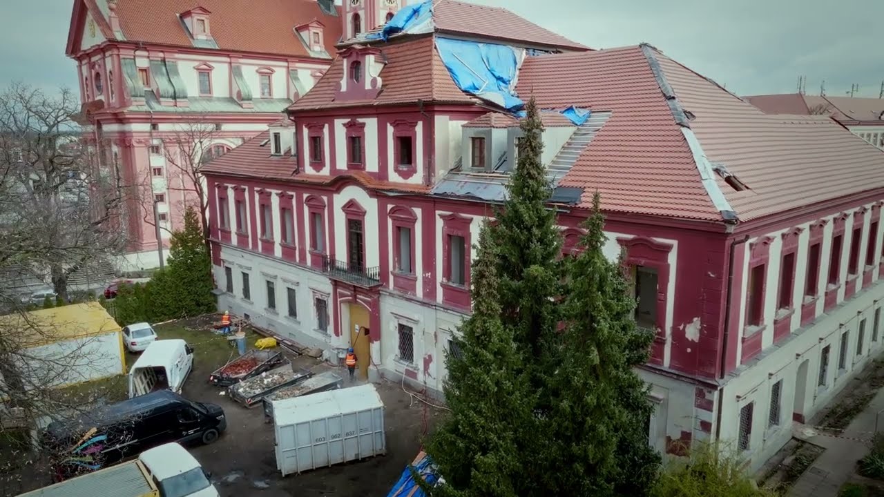 Oprava trhlin bez bour&aacute;n&iacute; | Kompletn&iacute; aplikace Spiral syst&eacute;m &ndash; historick&yacute; objekt