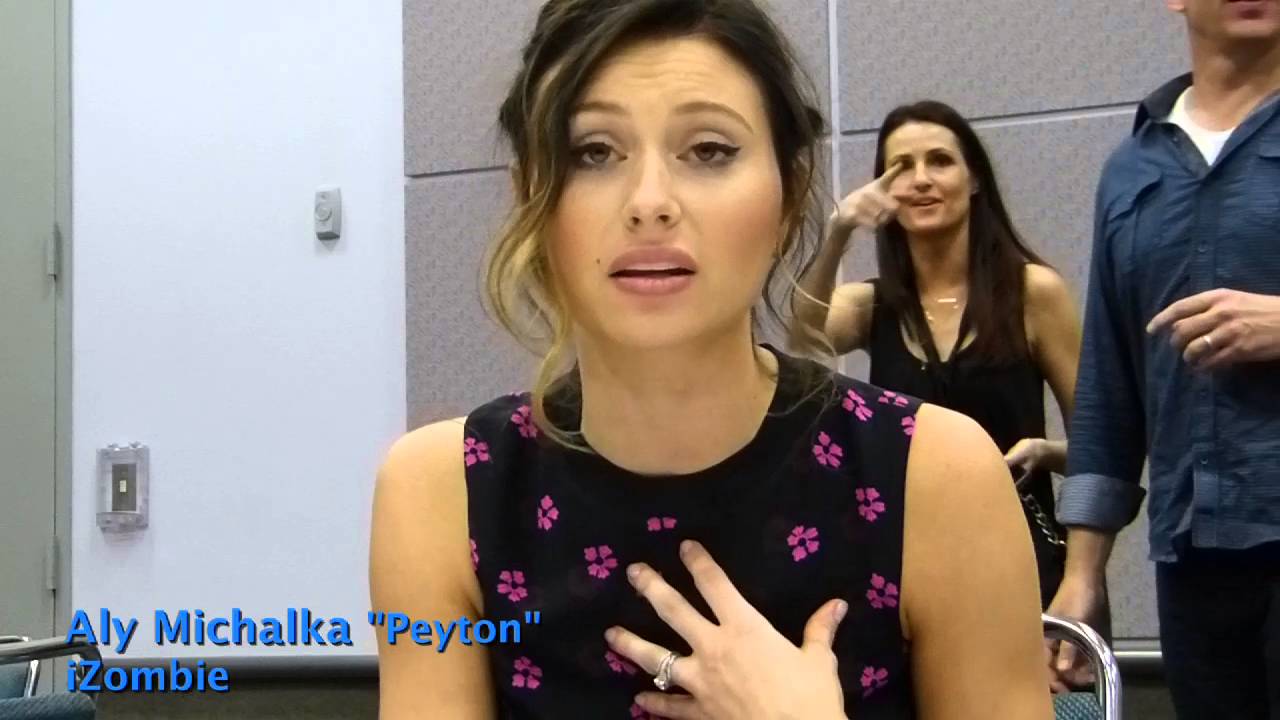 WonderCon 2016: iZombie: Aly Michalka 