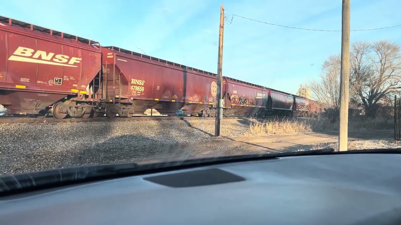 BNSF on the 104th grain train 