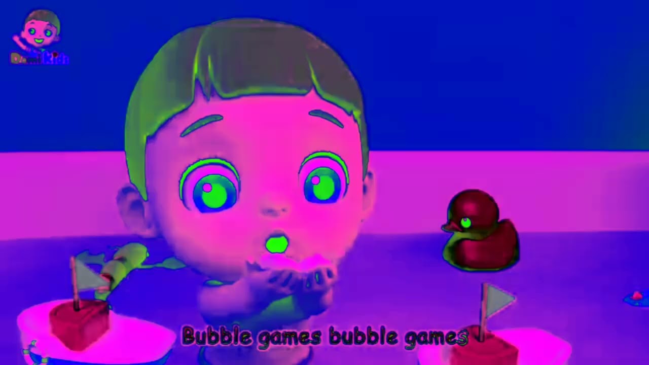 Domi kids play bubbles while take a bath