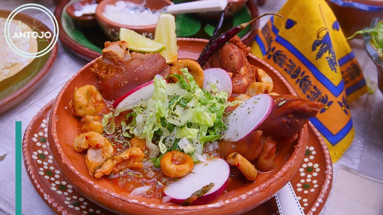 Menudo Pozole: el platillo que todos quieren probar estilo De Antojo