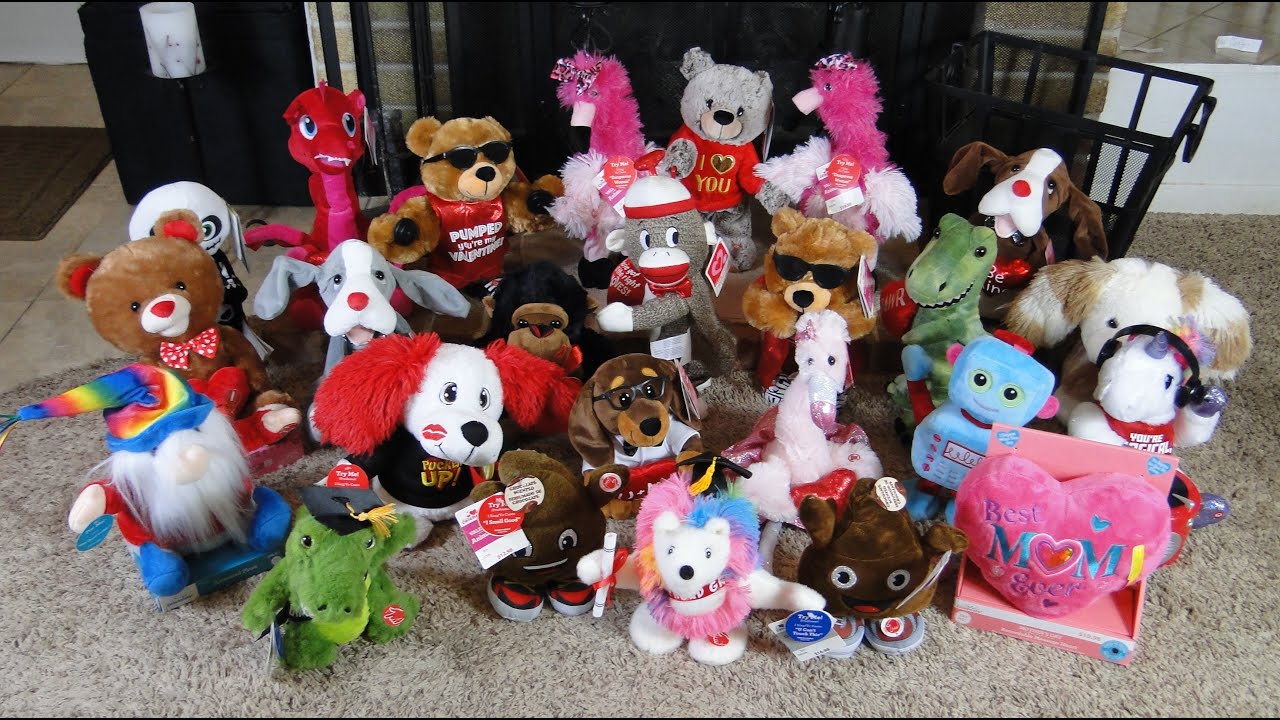 Gemmy, Dan Dee Giveaway 2023 Animated Plush Halloween Mothers Day B Day Graduation & Valentine