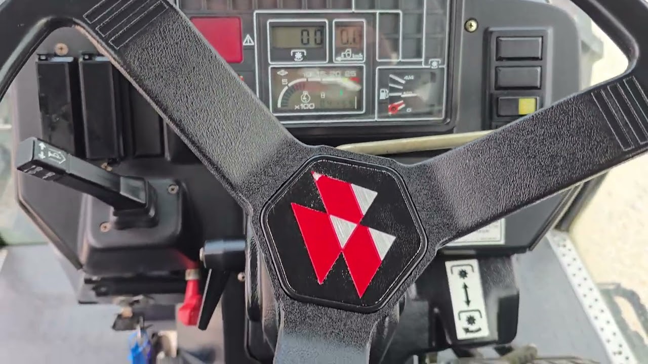 Страхотен Massey F. 393T .Нов внос Италия