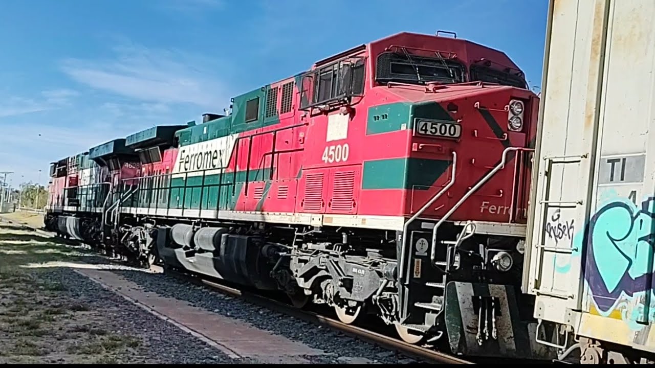 MUST SEE!! La Madre de las 45s AC4400CW en un MIXTO de Ferromex N° 4698 ES44AC & 4500 AC4400CW Ags©®