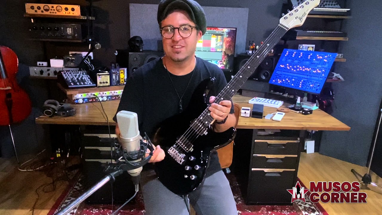 BOSS GS1: Is this the greatest synth guitar ever?!? #guitar #synth #synthesizer