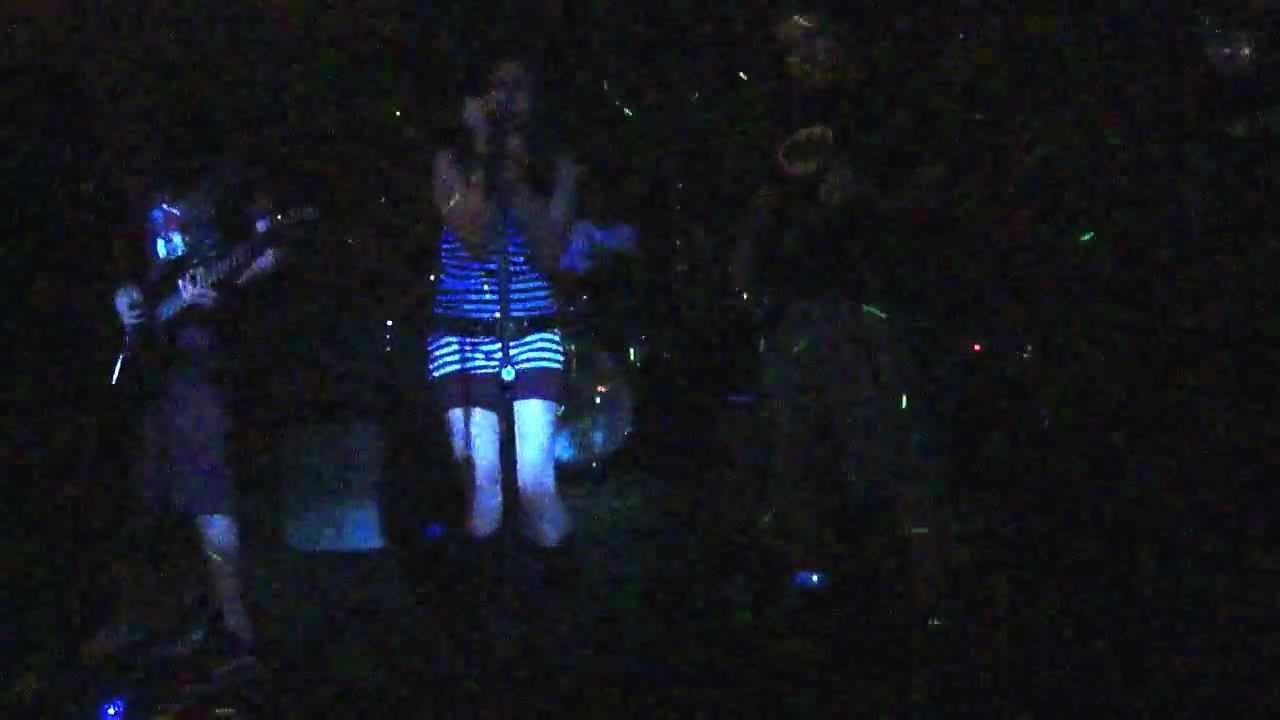 Little Sister - The Fussibles