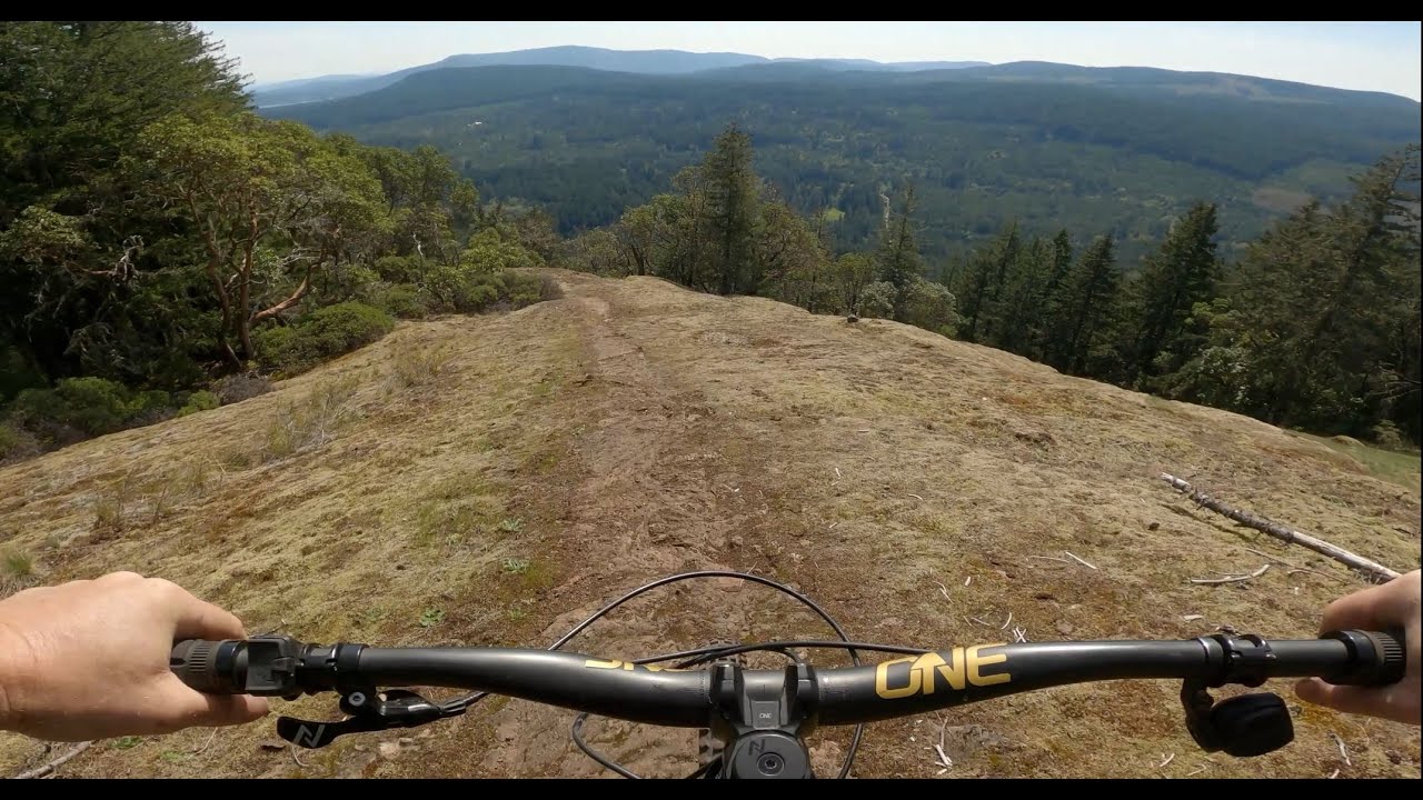 Lockdown, 10X, Flying Dutchman//Burnt Bridge//Vancouver Island//Mountain Biking