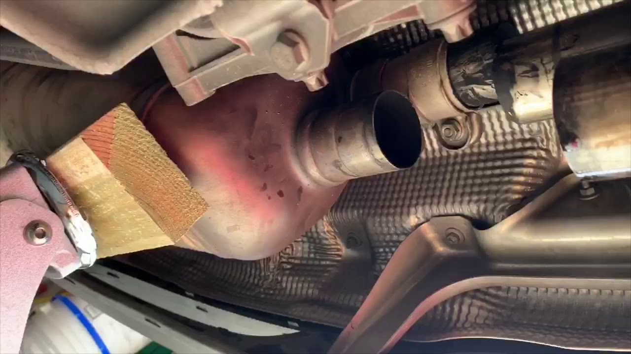 Porsche Cayman 981 Cargraphic Exhaust Tips Installation