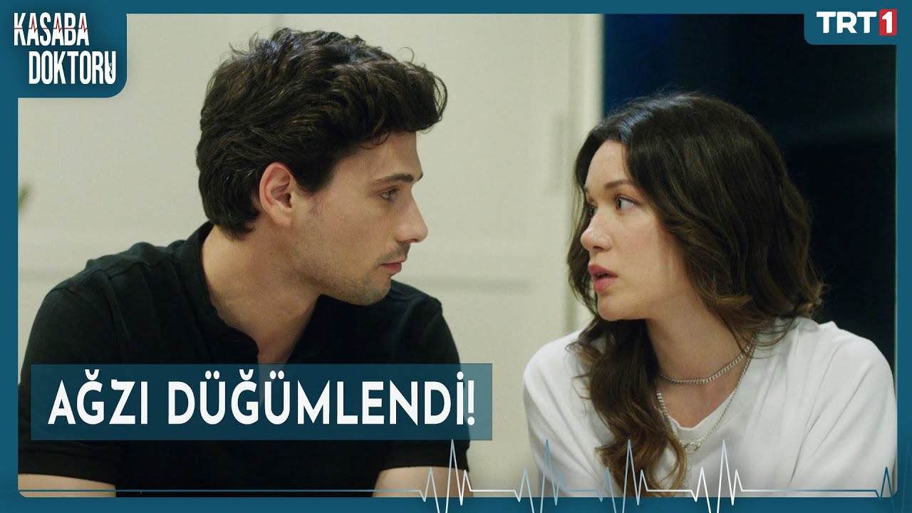 Ömer ısrarla Leyla'dan o sihirli cümleyi duymak istiyor! - Kasaba Doktoru 13. Bölüm