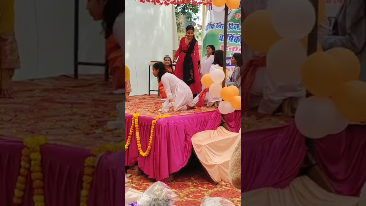 A stage drama on harmful facts of social media 