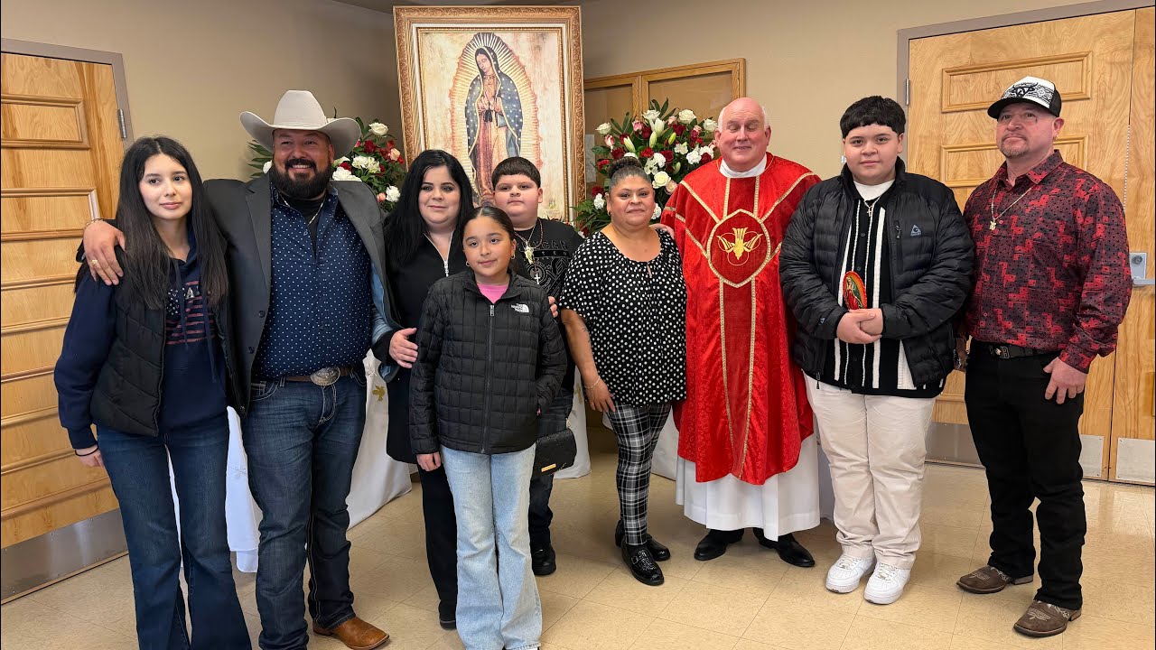 La confirmación de mi hijo Iván y sus padrinos Daniel y ángeles 
