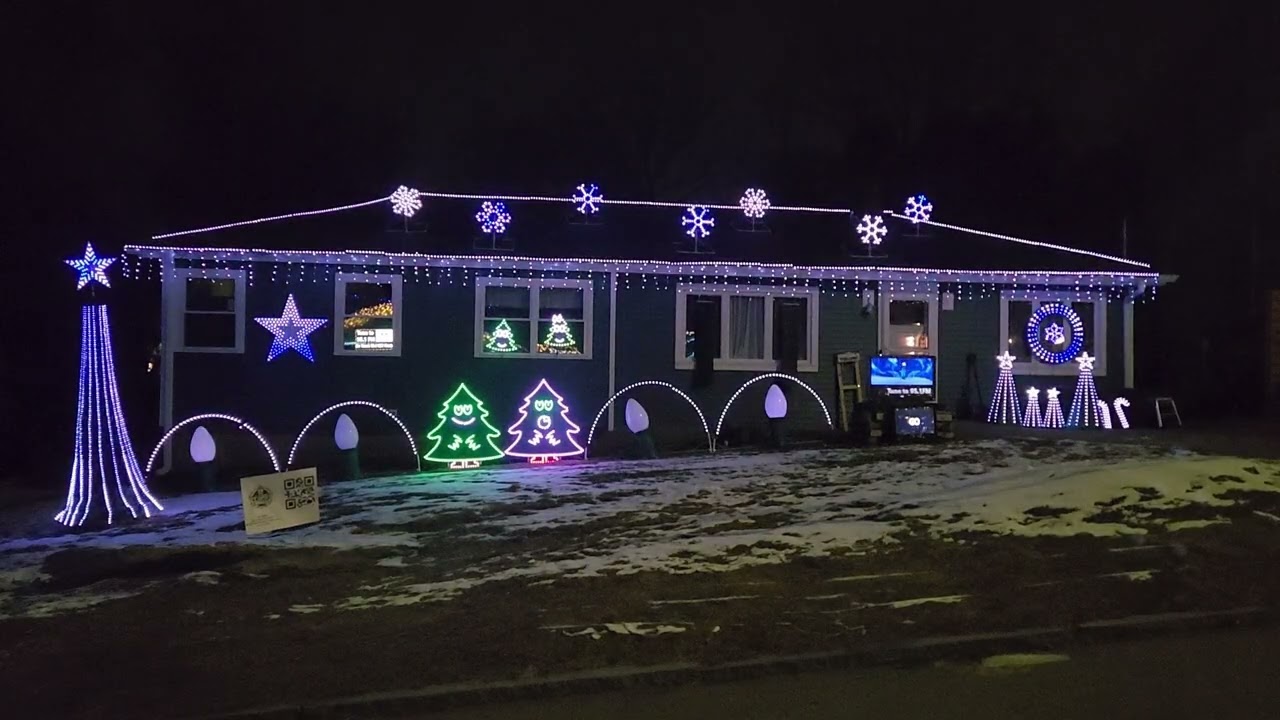 Lights on Lilian   2025 Christmas -  Let it Go - By Indina Menzel